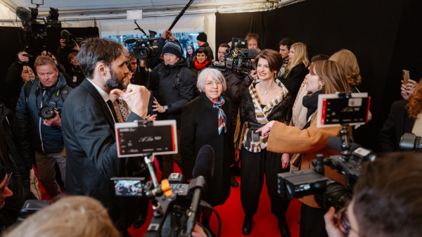 Hauptbild Eröffnung